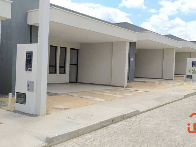 Casa para Venda em Feira de Santana - 5