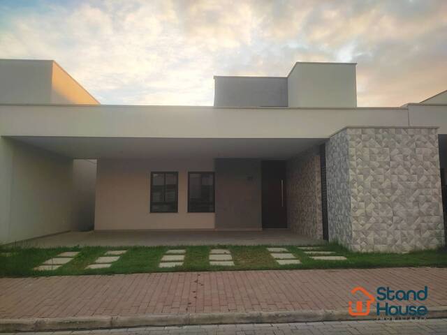 #25 - Casa para Venda em Feira de Santana - BA - 1
