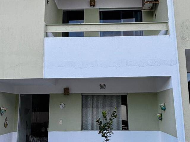 #497 - Casa de Praia para Venda em Camaçari - BA - 2
