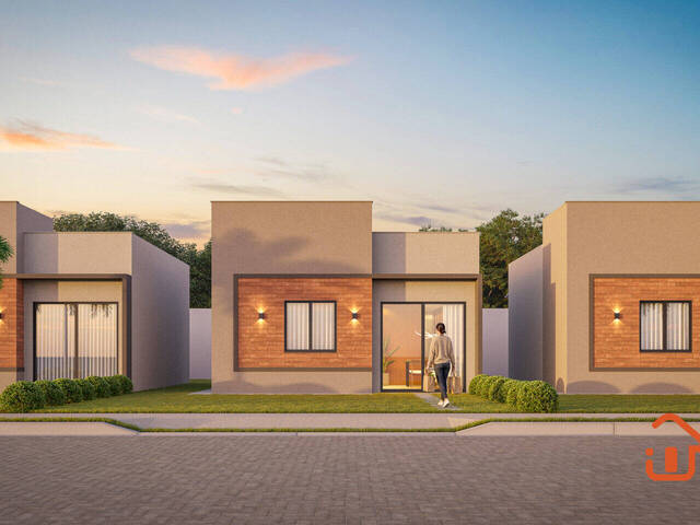 Casa para Venda em Feira de Santana - 2