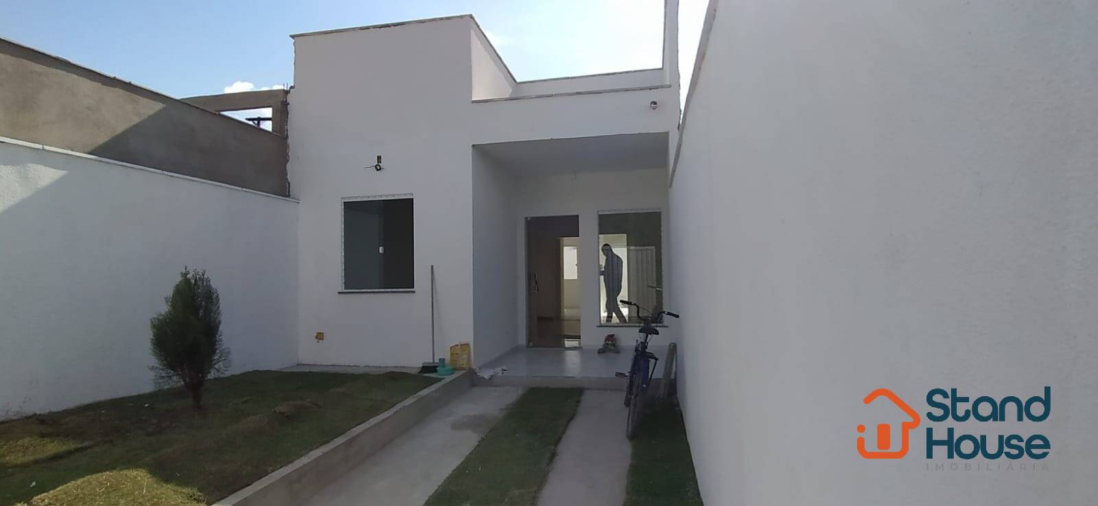 Casa de 2/4 sendo uma suite na Conceição