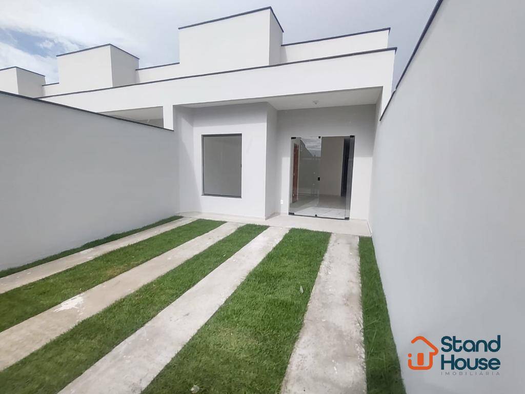 3/4 sendo uma suíte prox. Av. Fraga Maia