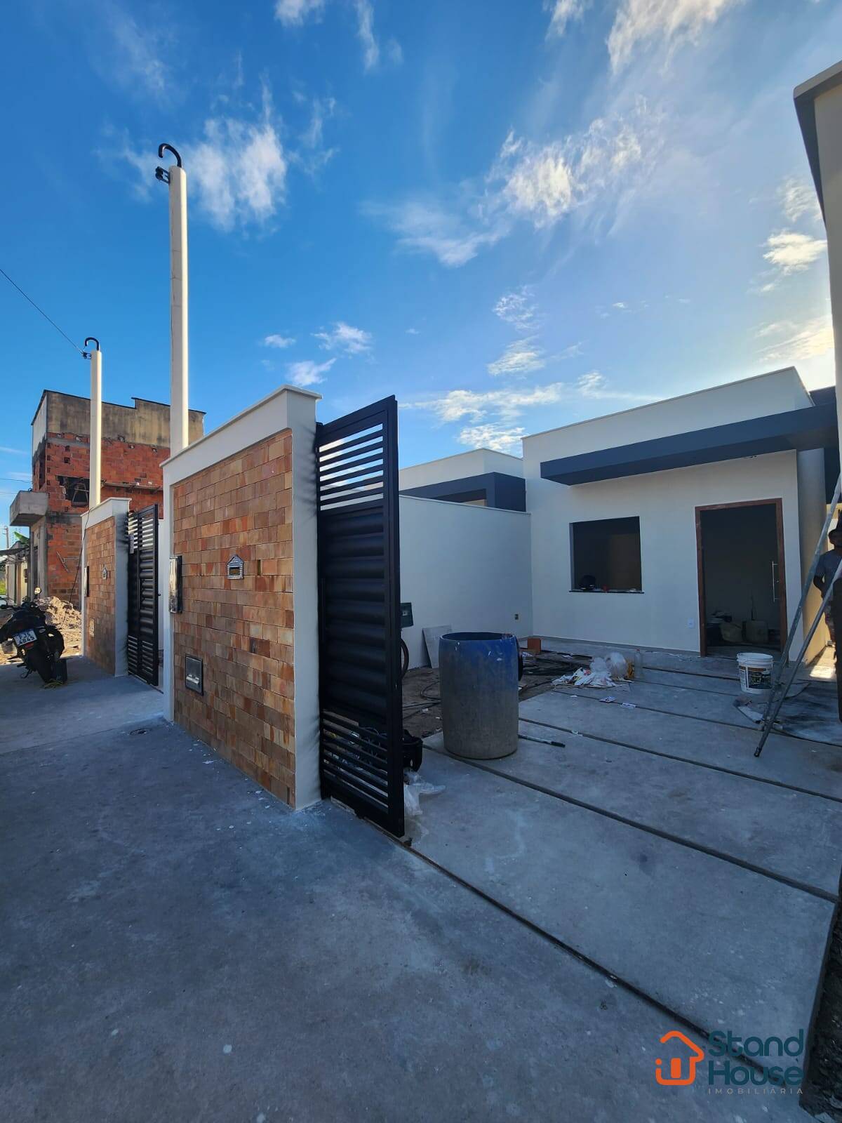 Ótima Oportunidade! Casa à venda de 3/4 sendo uma suite com closet - 35º BI